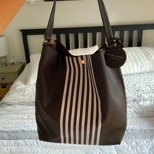Gently used Henri Bendel hobo bag